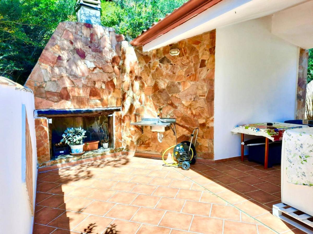 L'Oasi Di Chia Bed & Breakfast Exterior foto